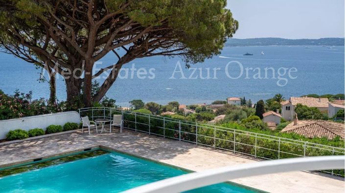 Image No.18-6 Bed House for sale