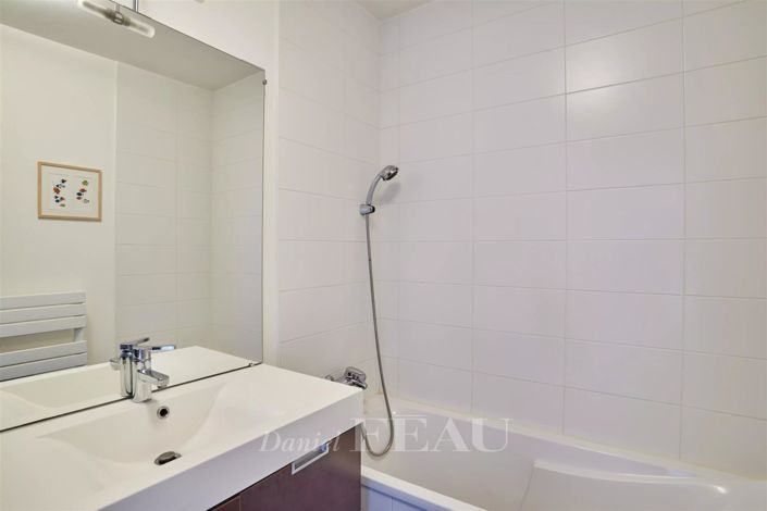 Image No.7-3 Bed Apartment for sale