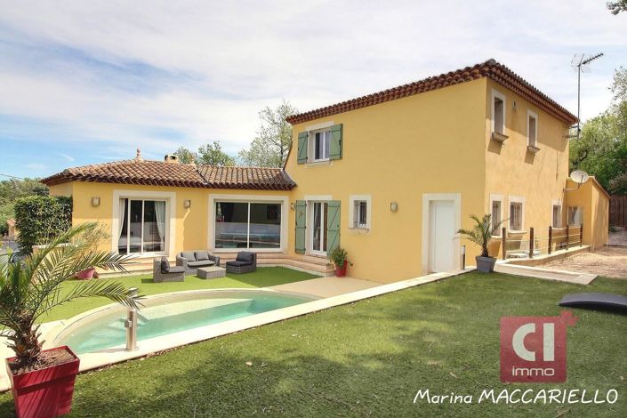 Image No.5-4 Bed House for sale