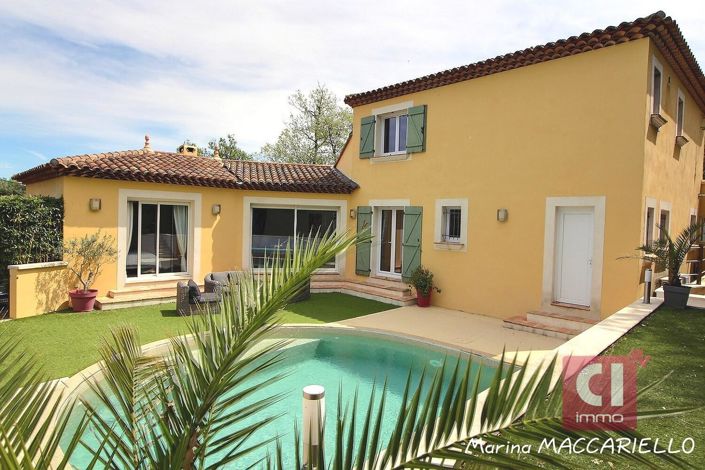 Image No.7-4 Bed House for sale