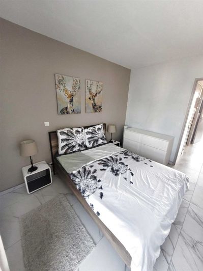 Image No.11-3 Bed Apartment for sale