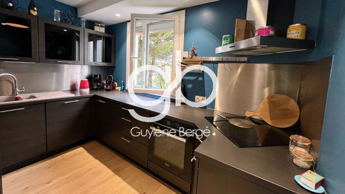 Image No.3-3 Bed Apartment for sale