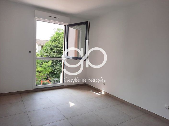 Image No.2-Appartement de 2 chambres à vendre à Lunel