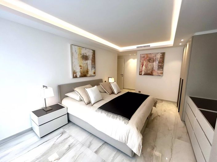 Image No.15-2 Bed Apartment for sale