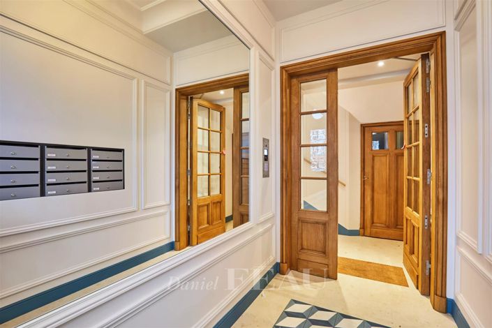 Image No.19-2 Bed Apartment for sale