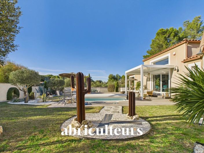 Image No.2-3 Bed House for sale