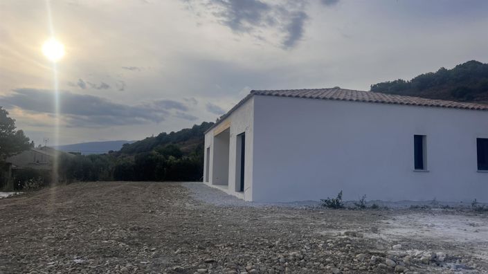 Image No.2-Maison de 4 chambres à vendre à Malijai