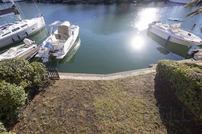 Image No.11-4 Bed House for sale