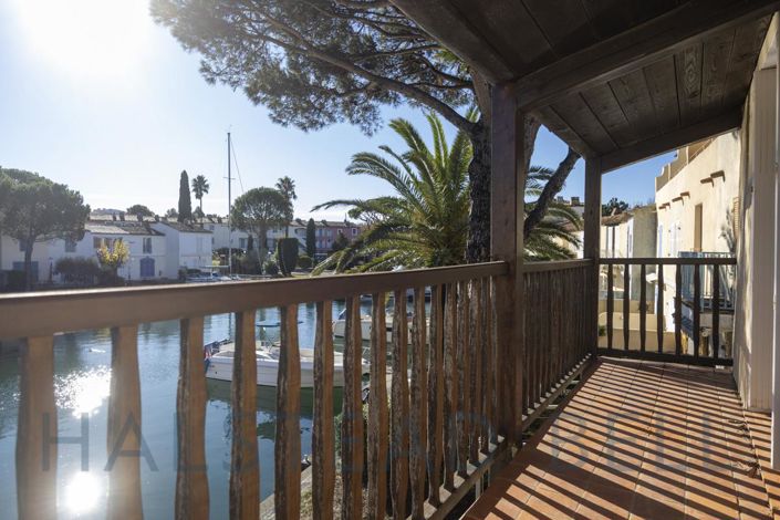 Image No.8-4 Bed House for sale