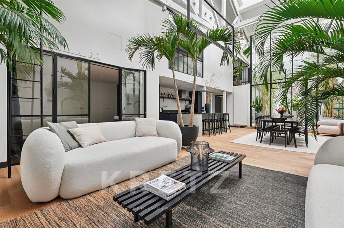 Image No.1-5 Bed Apartment for sale