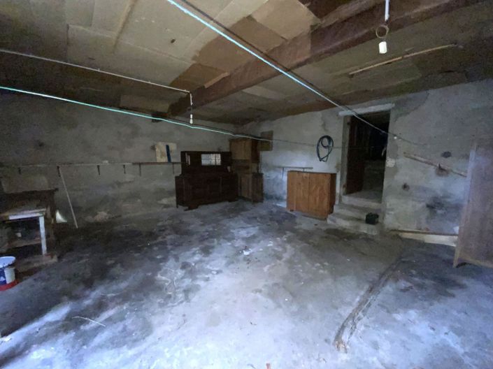 Image No.16-3 Bed House for sale