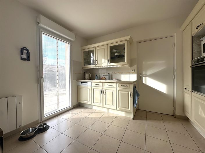 Image No.13-4 Bed House for sale