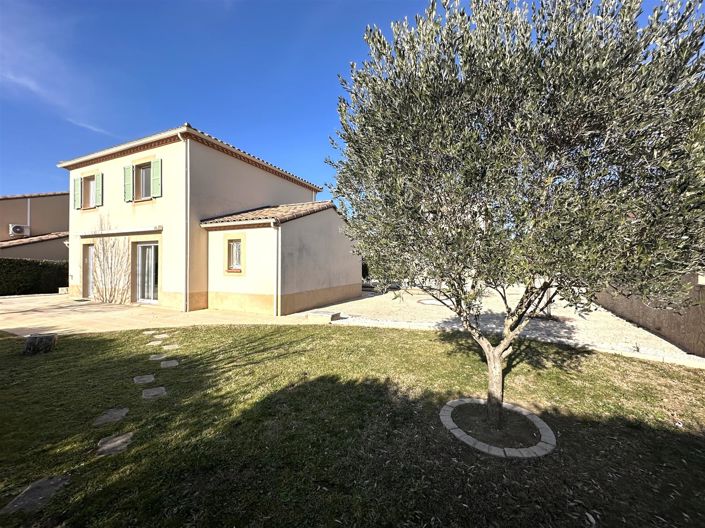 Image No.3-4 Bed House for sale