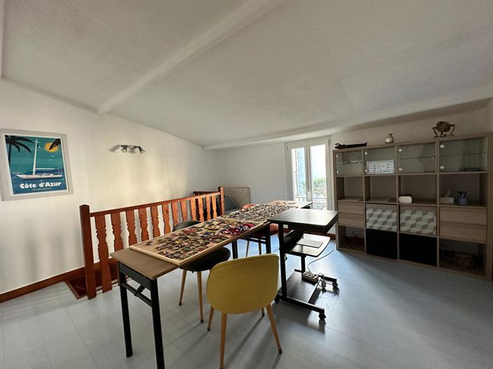 Image No.14-4 Bed House for sale