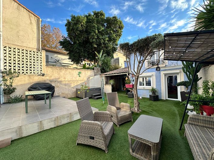 Image No.3-4 Bed House for sale