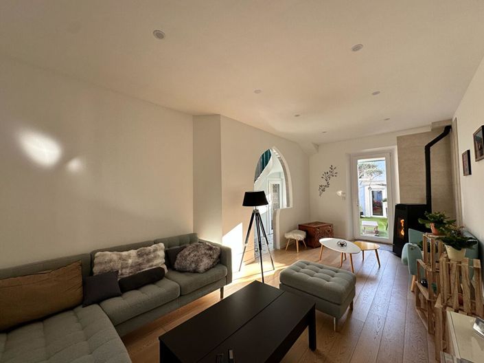 Image No.4-4 Bed House for sale