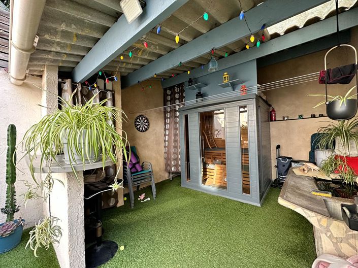 Image No.9-4 Bed House for sale