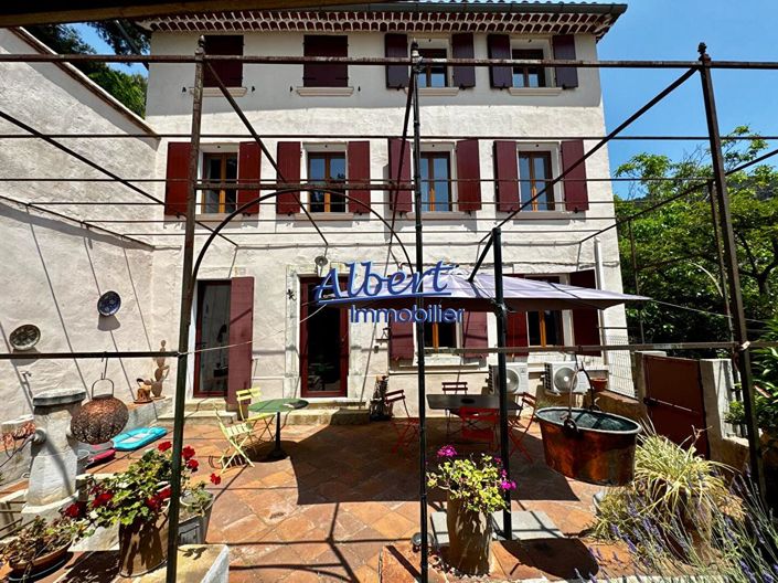 Image No.2-4 Bed House for sale