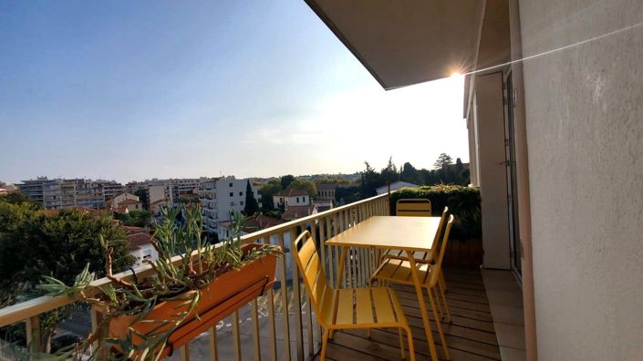 Image No.11-3 Bed Apartment for sale