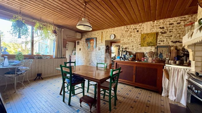 Image No.10-4 Bed House for sale