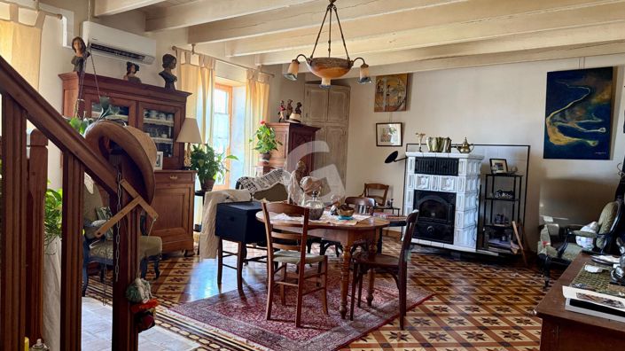 Image No.9-4 Bed House for sale