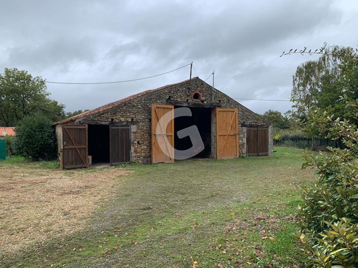 Image No.11-3 Bed House for sale