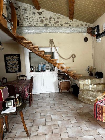 Image No.12-4 Bed House for sale