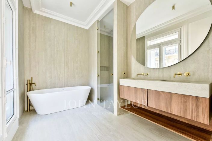 Image No.10-3 Bed Apartment for sale