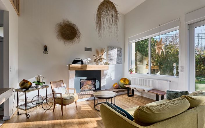 Image No.2-4 Bed House for sale