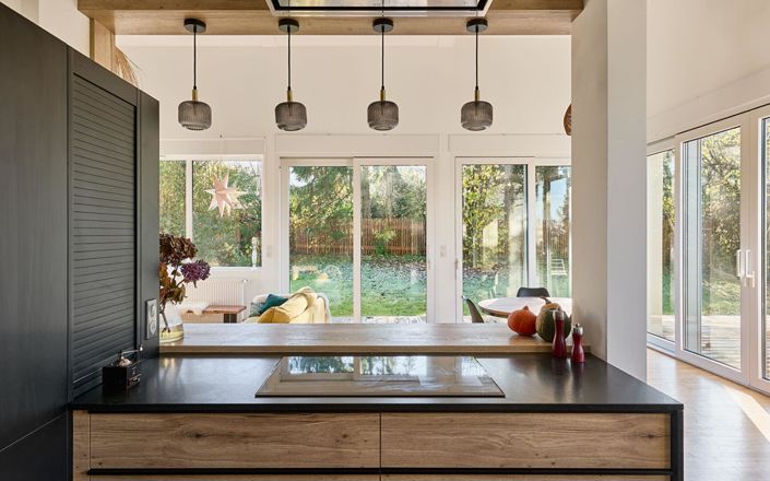 Image No.9-4 Bed House for sale