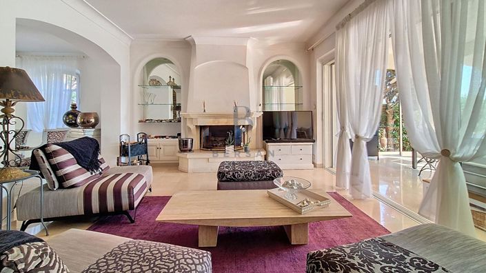 Image No.10-4 Bed House for sale