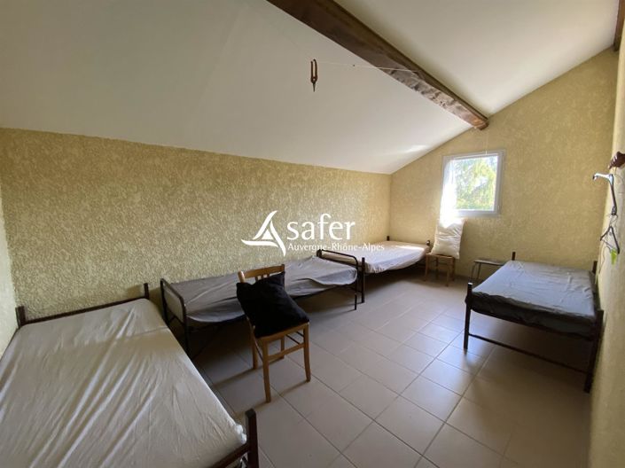 Image No.14-6 Bed House for sale