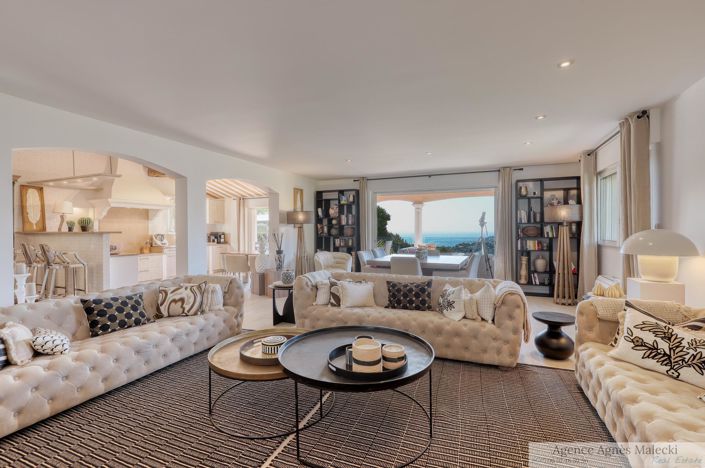 Image No.7-4 Bed House for sale