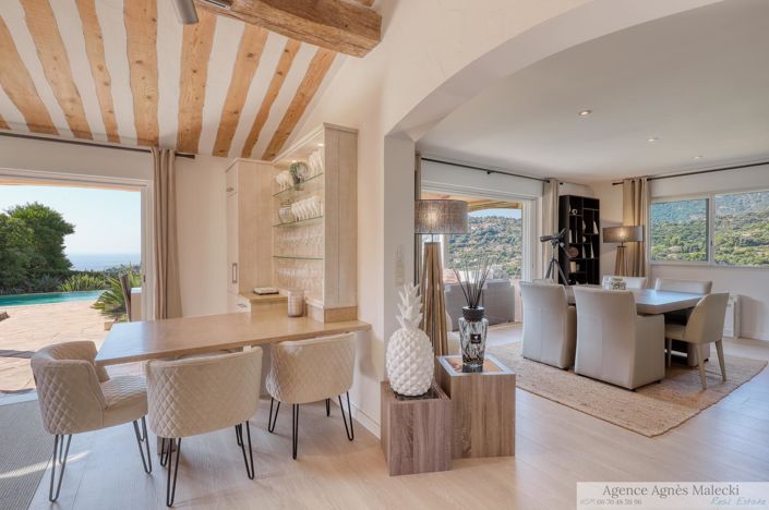 Image No.9-4 Bed House for sale