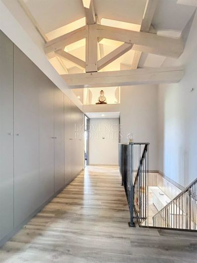 Image No.10-12 Bed House for sale