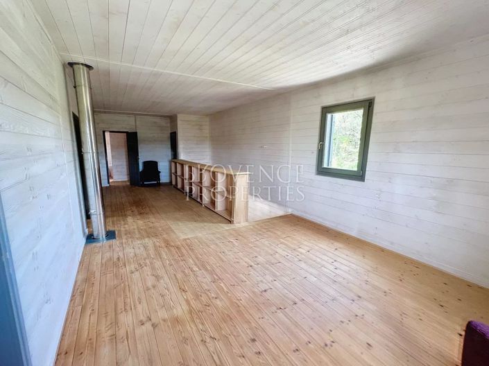 Image No.19-12 Bed House for sale