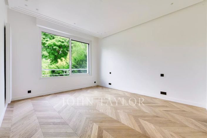 Image No.13-4 Bed Apartment for sale