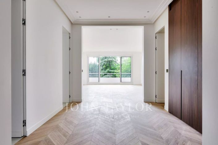 Image No.8-4 Bed Apartment for sale