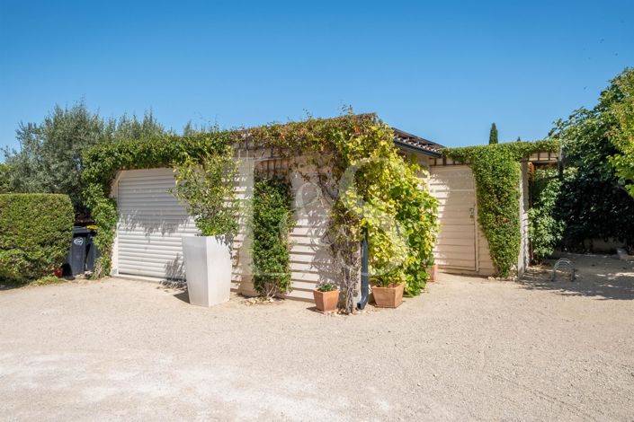 Image No.22-5 Bed House for sale