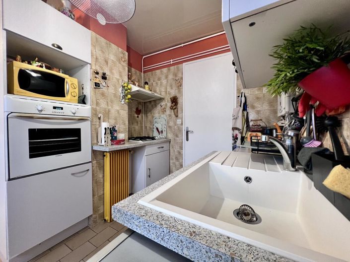 Image No.9-3 Bed Apartment for sale