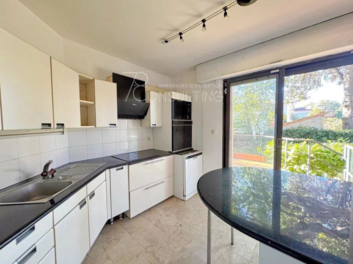 Image No.4-House for sale