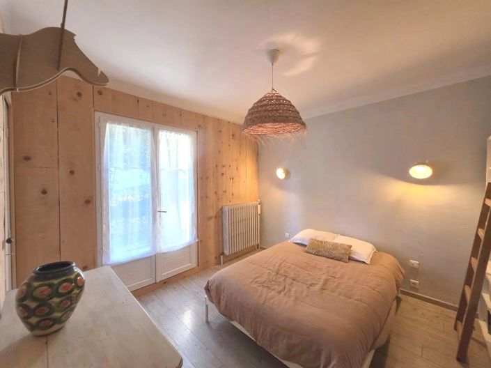 Image No.11-House for sale