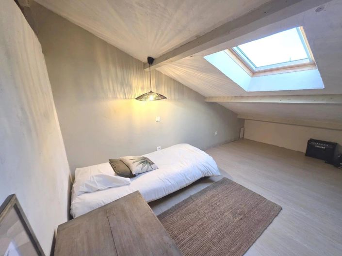 Image No.18-House for sale