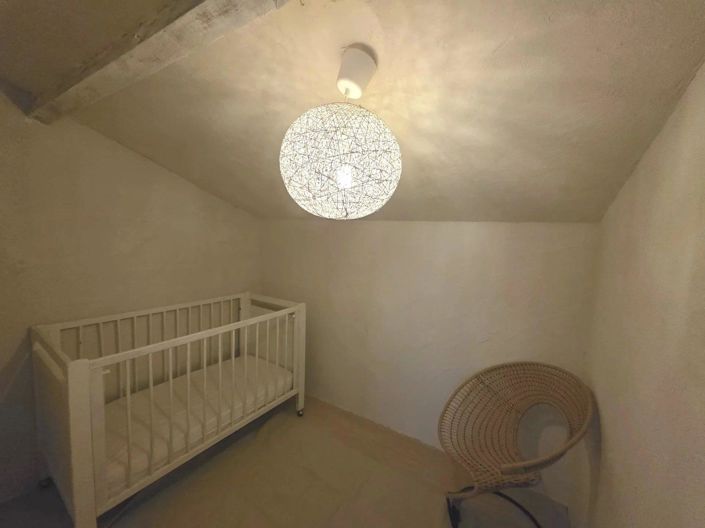 Image No.19-House for sale