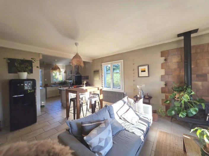 Image No.7-House for sale