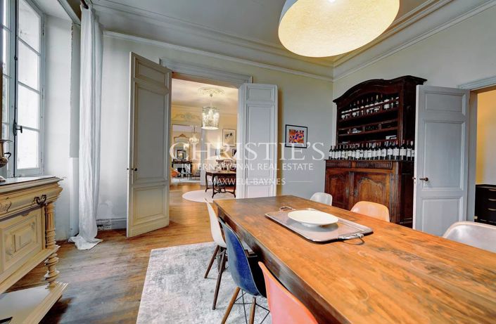 Image No.5-7 Bed House for sale