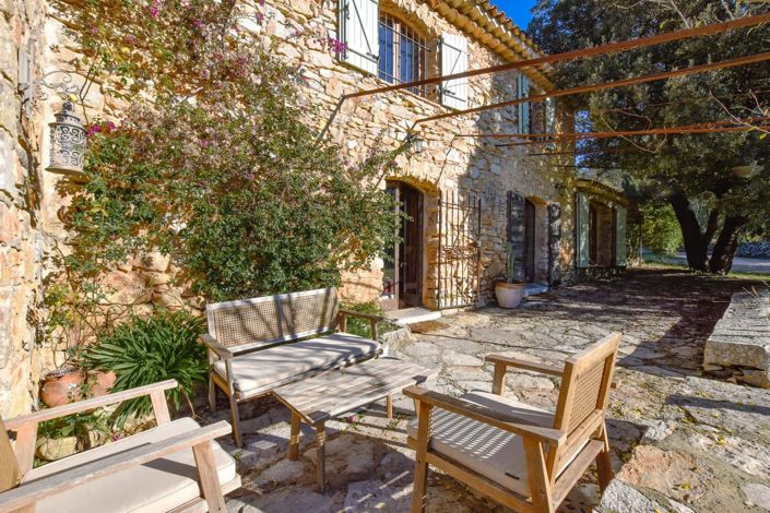 Image No.3-3 Bed House for sale