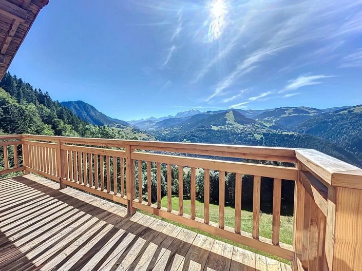 Image No.25-6 Bed House for sale