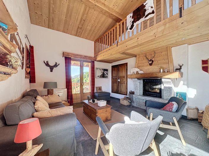 Image No.5-6 Bed House for sale