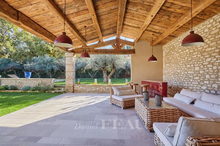 Image No.2-6 Bed House for sale